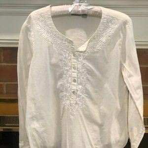 Chicos Cream Tunic with Sleeve Loop